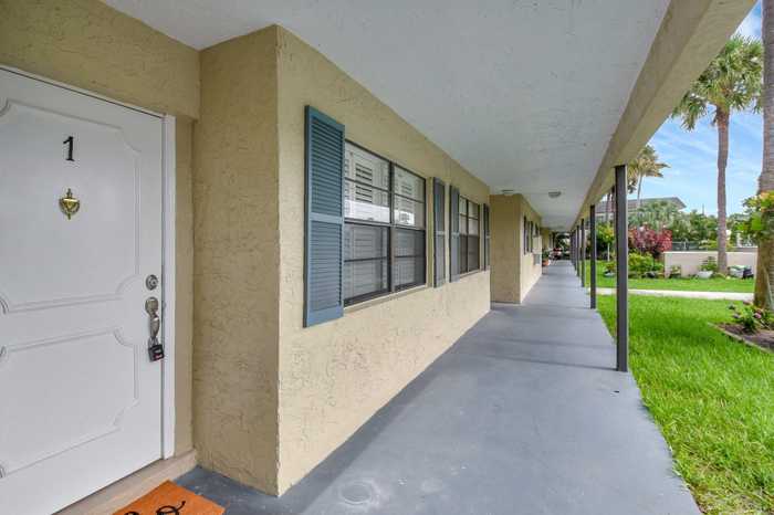 photo 2: 1401 15th Avenue Unit 1, Boca Raton FL 33486