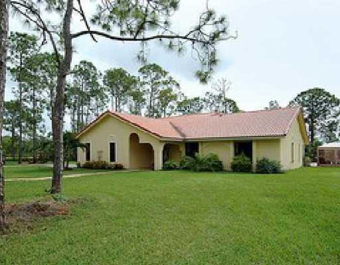 photo 1: 14062 Peace River Way, Palm Beach Gardens FL 33418