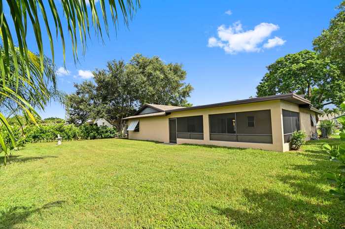 photo 2: 5414 Plains Drive, Lake Worth FL 33463