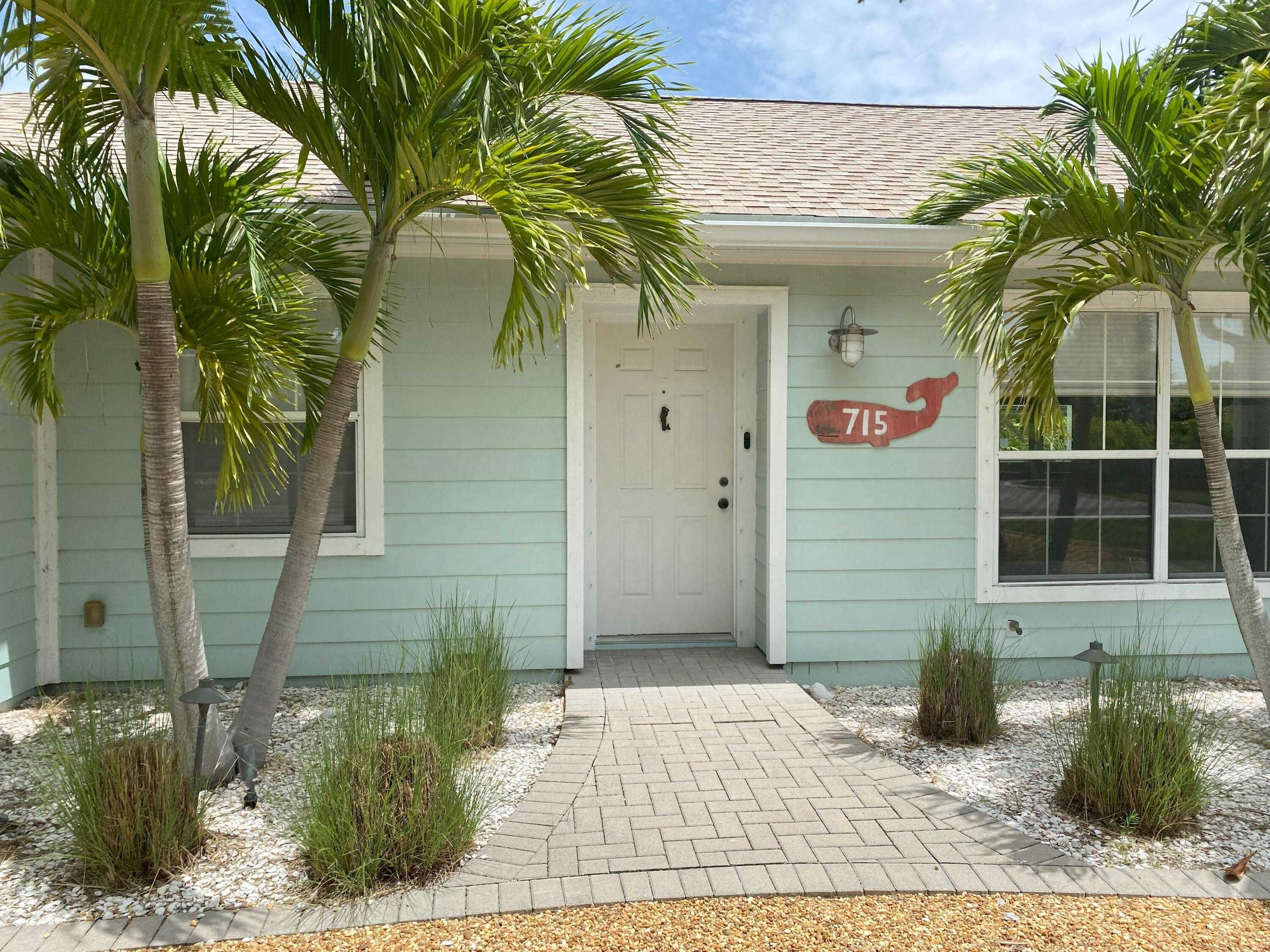 photo 2: 715 Indian Lilac Road, Vero Beach FL 32963