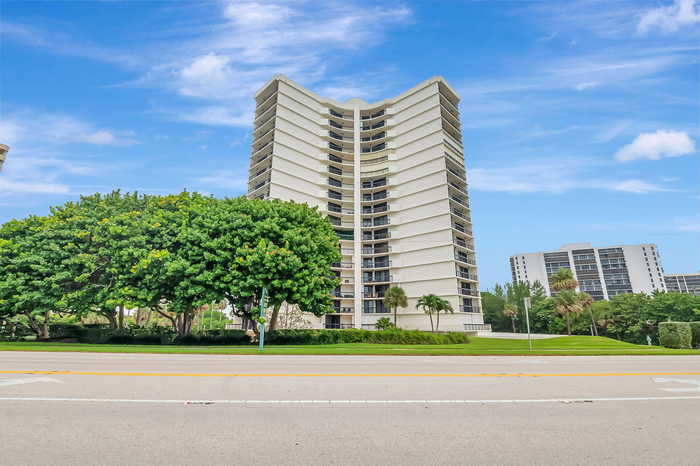 photo 2: 4545 Ocean Boulevard Unit 14c, Boca Raton FL 33431