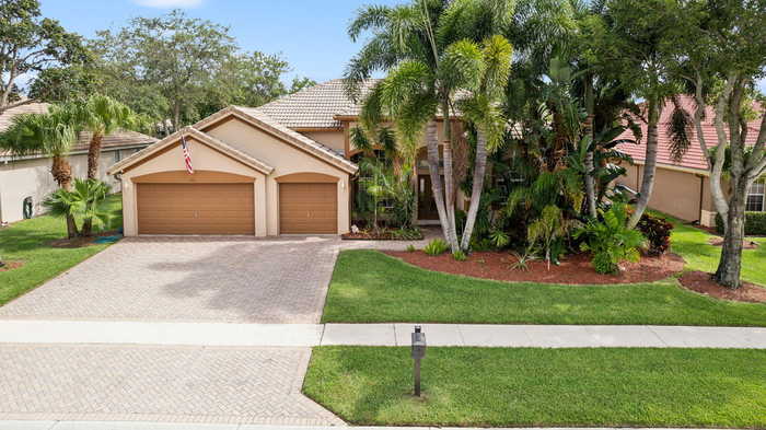 photo 1: 7051 Brunswick Circle, Boynton Beach FL 33472