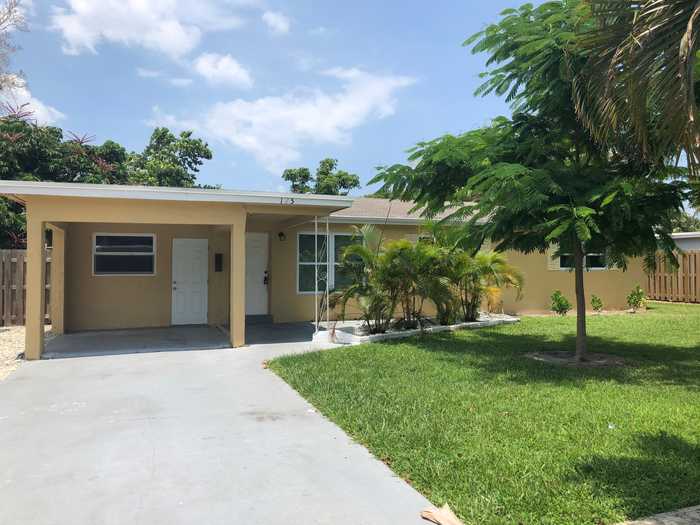 photo 1: 125 21st Street, Boca Raton FL 33431