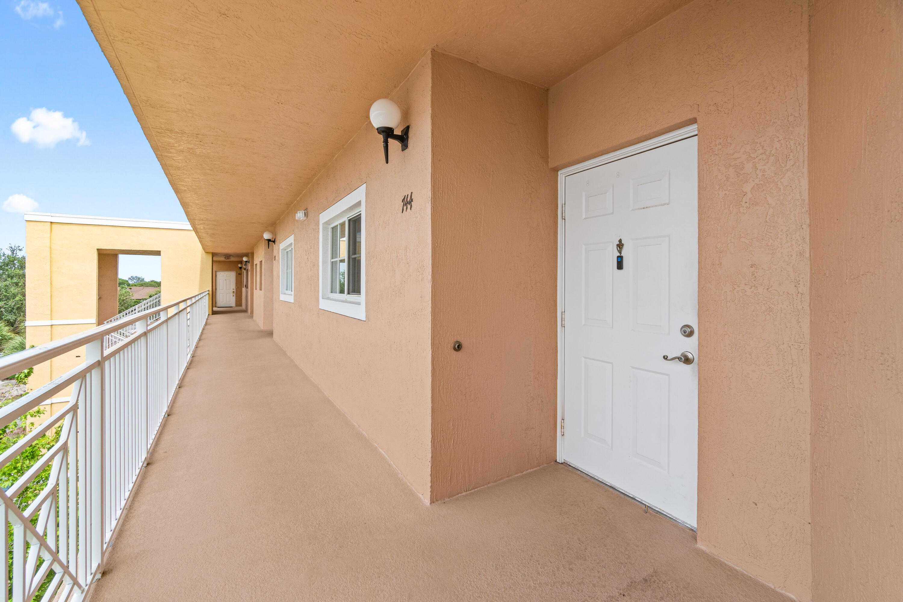 photo 2: 4721 Lucerne Lakes Boulevard Unit 744, Lake Worth FL 33467