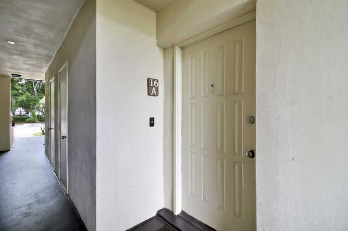 photo 1: 3402 Gardens East Drive Unit 16a, Palm Beach Gardens FL 33410