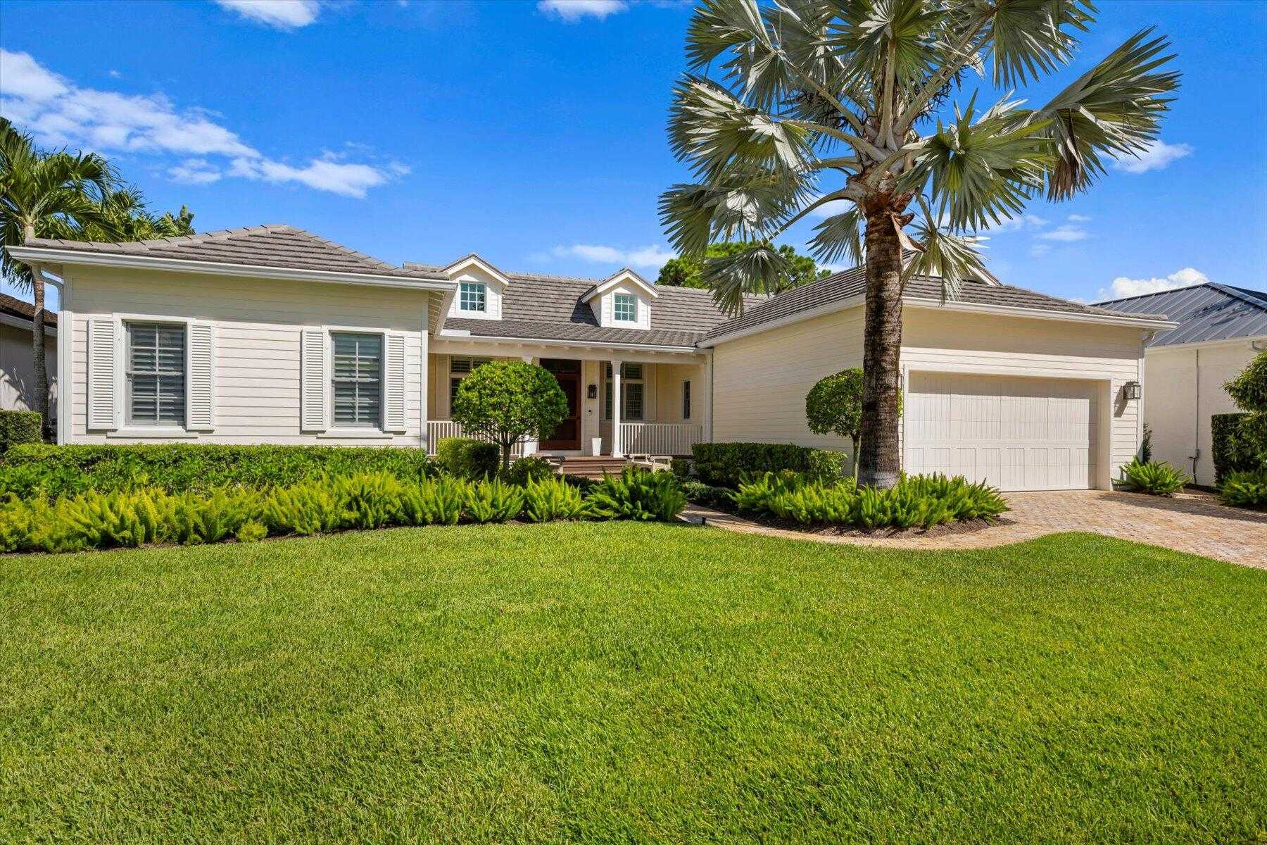 photo 2: 105 Weomi Lane, Jupiter FL 33458