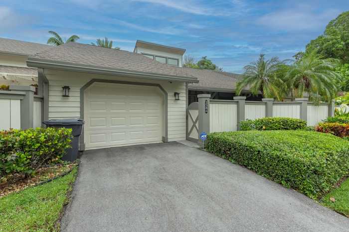 photo 1: 2586 Bedford Mews Drive, Wellington FL 33414