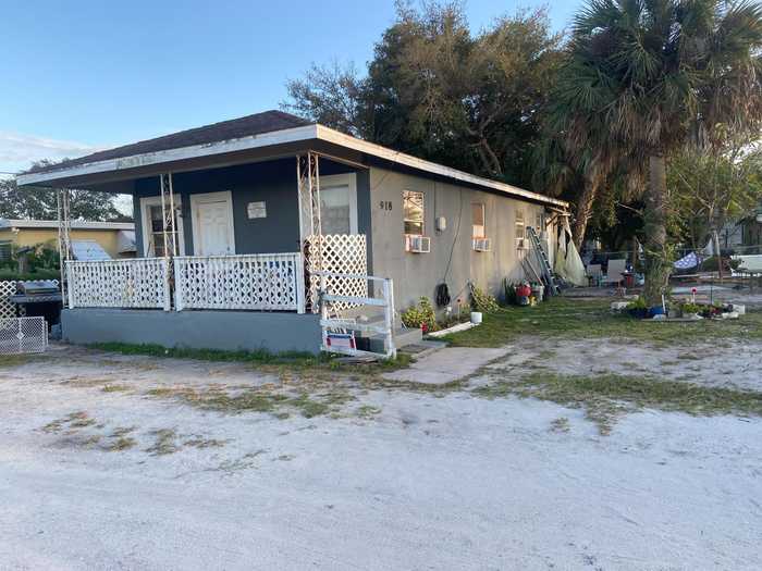 photo 1: 918 10th Street Unit Apt A, Fort Pierce FL 34950