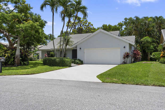 photo 2: 941 Greensward Lane, Delray Beach FL 33445