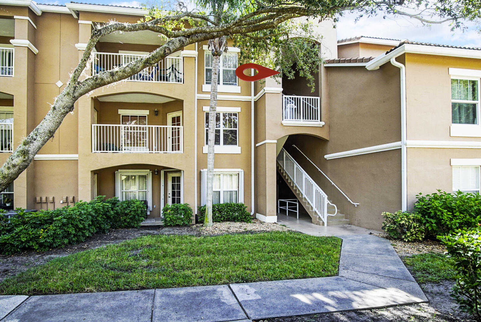 photo 1: 5060 Fairways Circle Unit F312, Vero Beach FL 32967