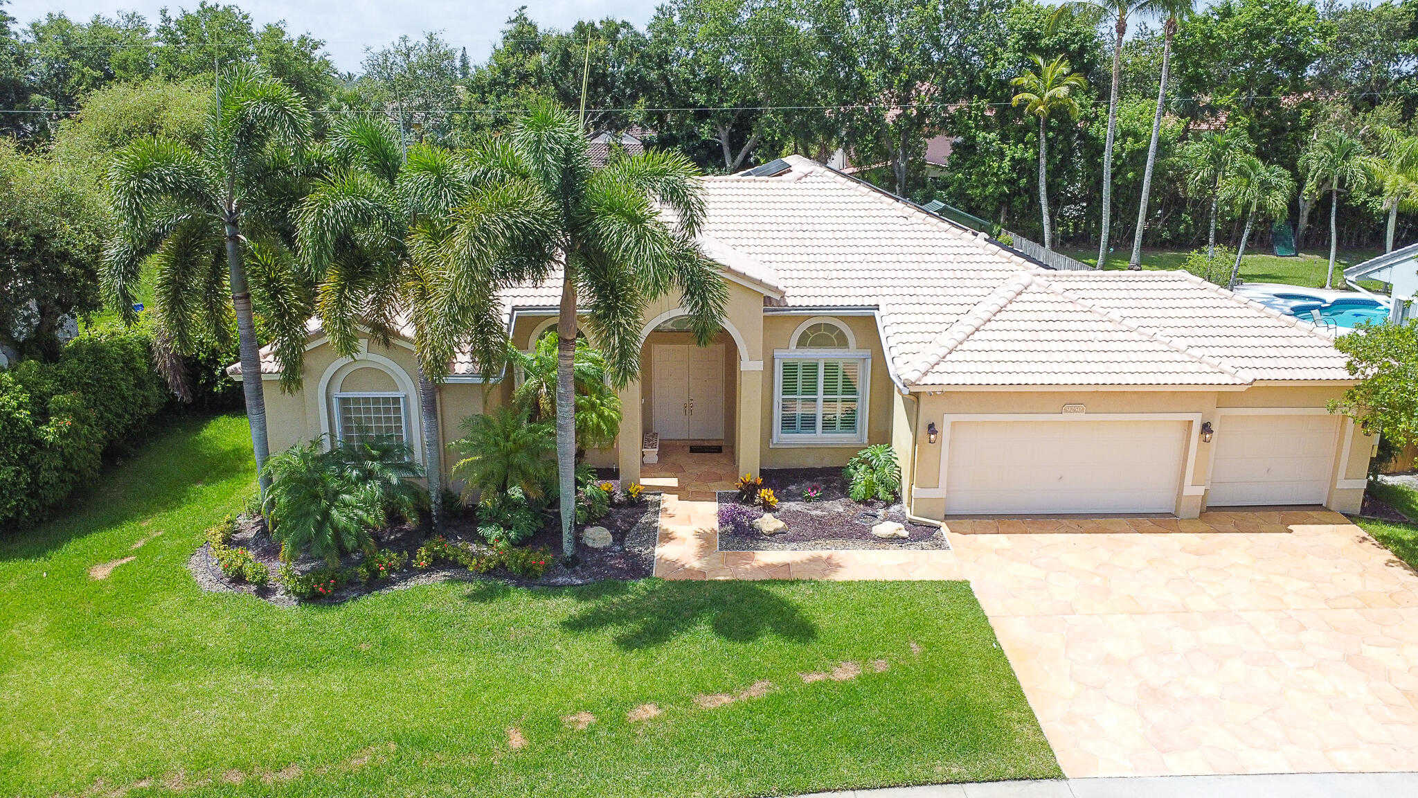 photo 1: 9250 Olmstead Drive, Lake Worth FL 33467