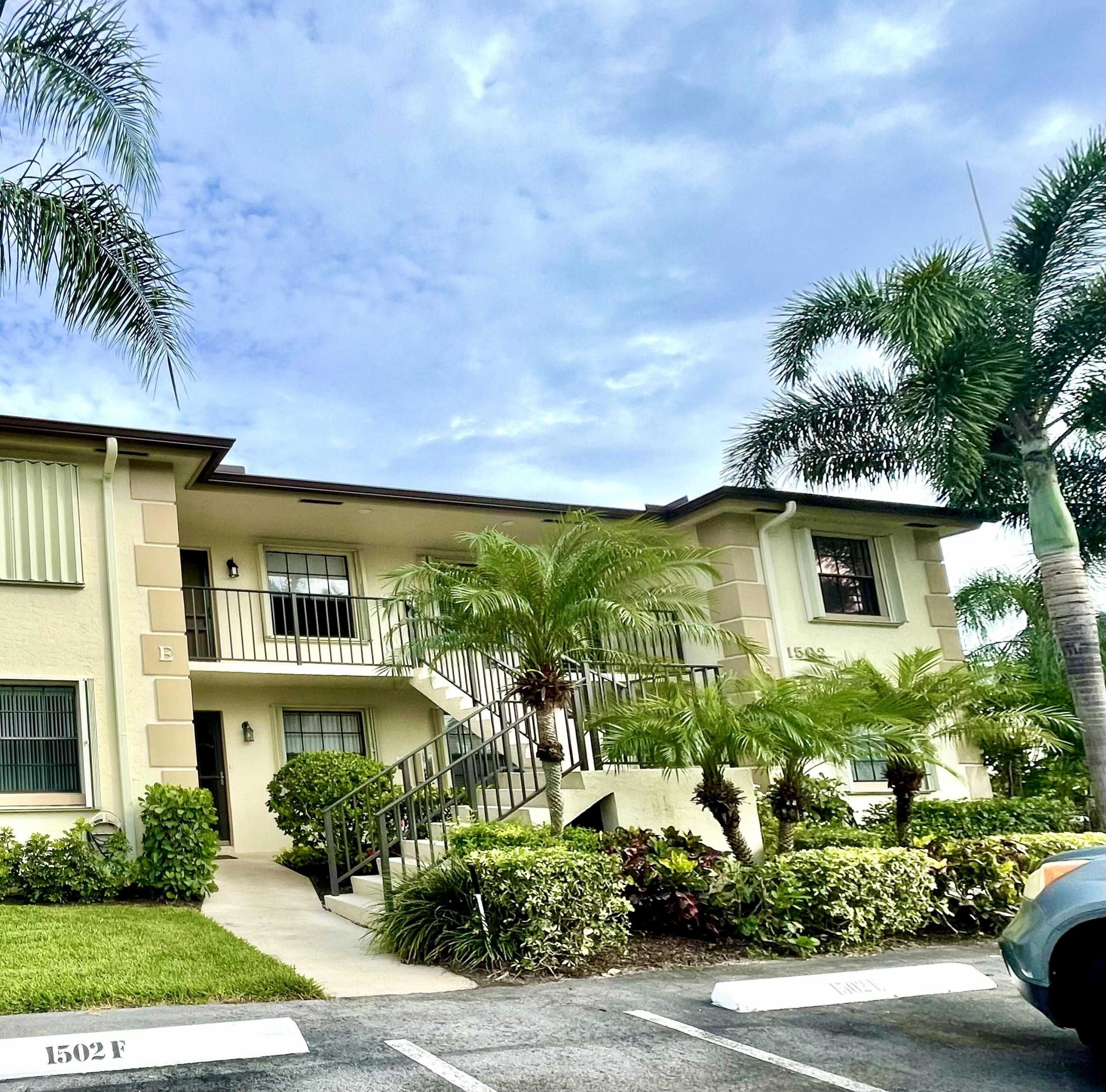 photo 3: 1501 Pinecrest Circle Unit E, Jupiter FL 33458