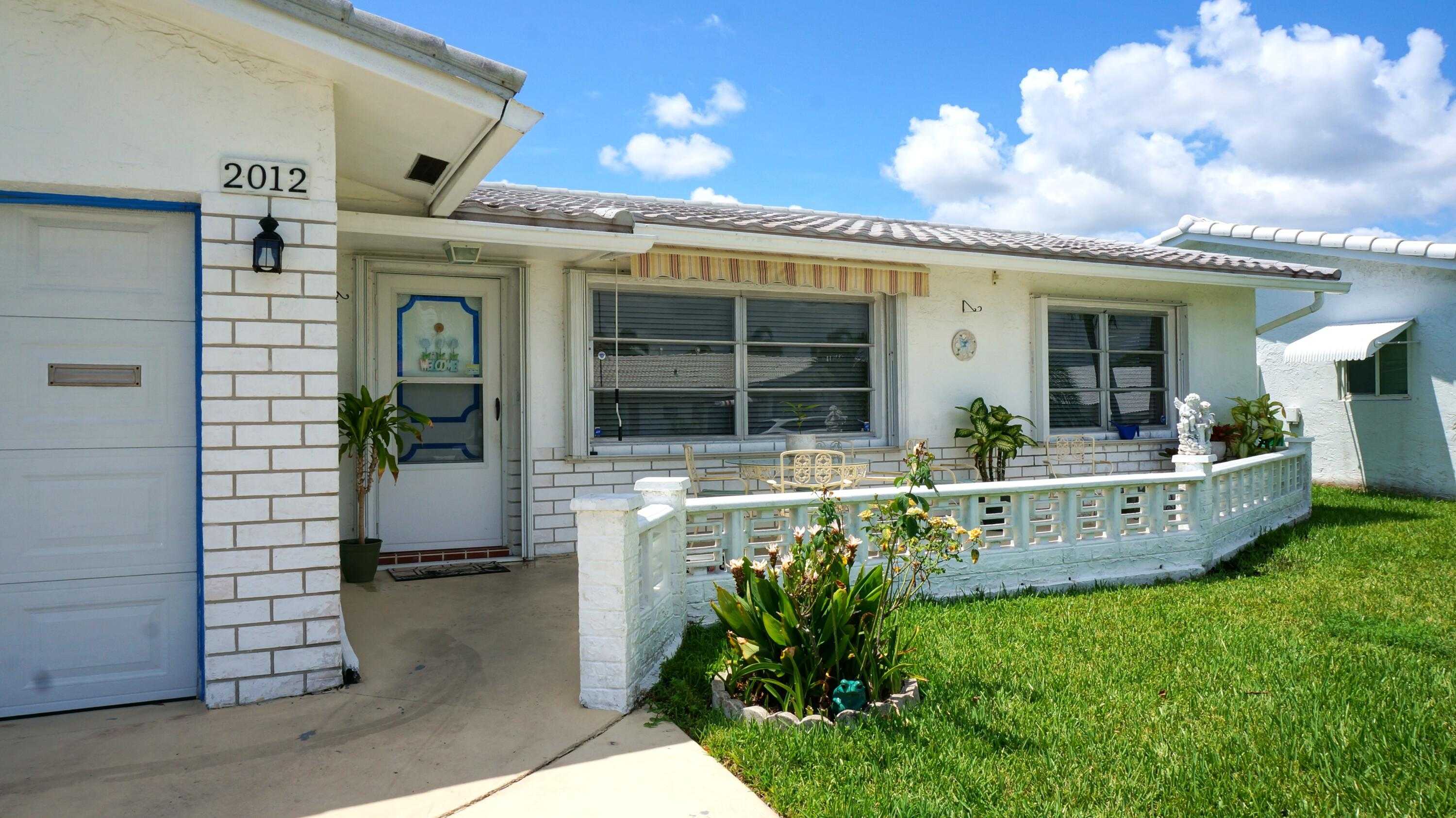 photo 3: 2012 16th Avenue, Boynton Beach FL 33426