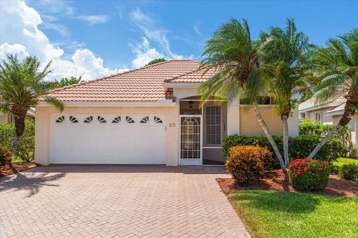 photo 2: 571 New Castle Cove, Port Saint Lucie FL 34986