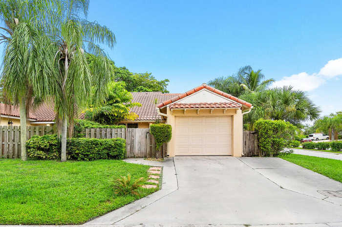 photo 1: 858 Via Toscana, Wellington FL 33414