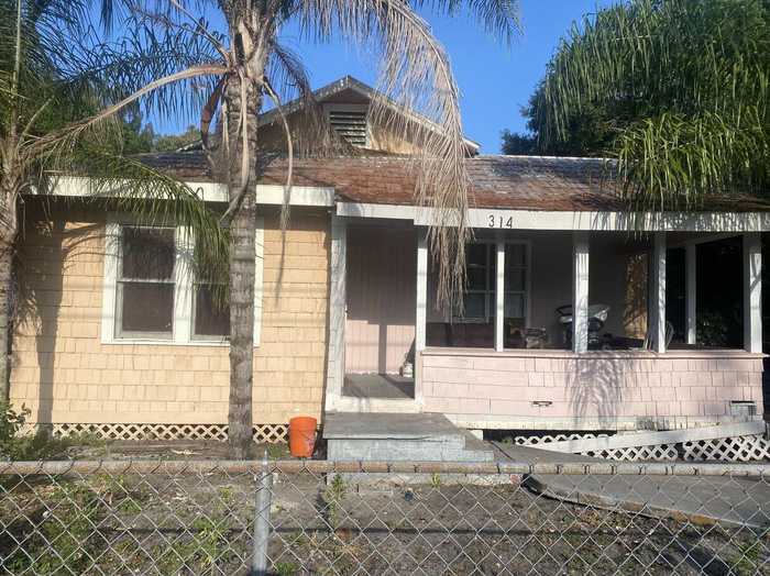 photo 1: 314 15th Street, Fort Pierce FL 34950