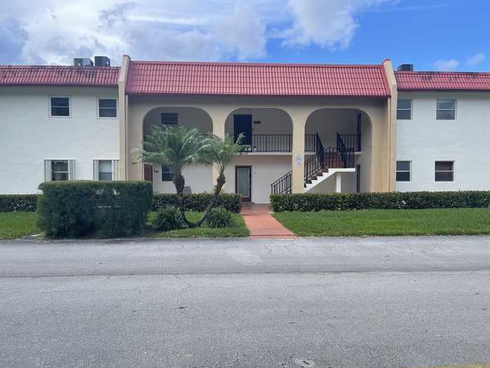 photo 1: 141 Lake Frances Drive, West Palm Beach FL 33411