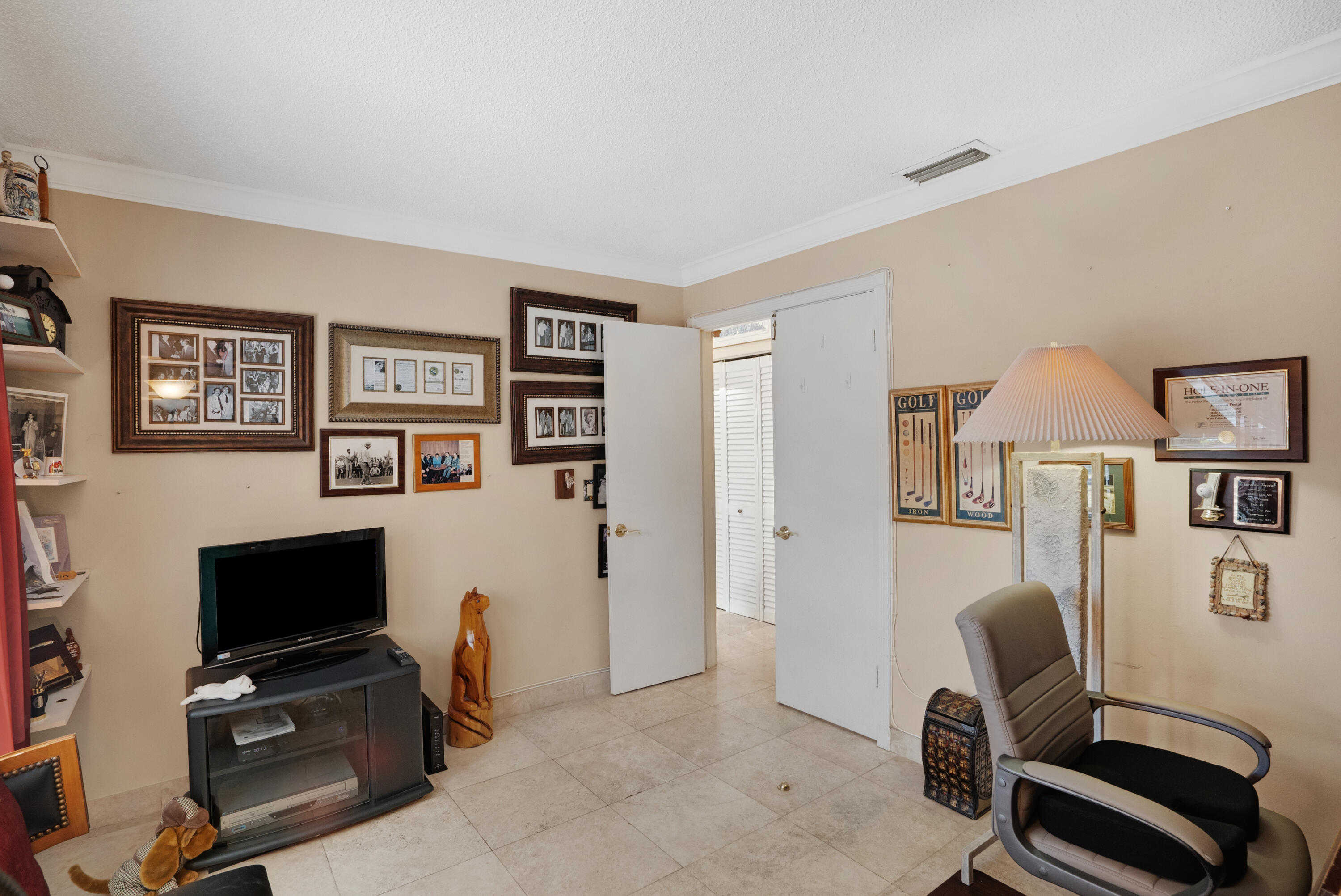 photo 3: 485 Lynbrook Court, Royal Palm Beach FL 33411