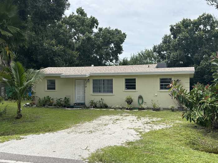 photo 1: 2370 5th Street, Okeechobee FL 34972