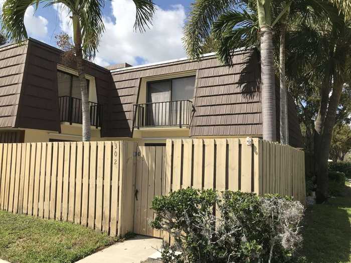 photo 1: 302 3rd Court, Palm Beach Gardens FL 33410