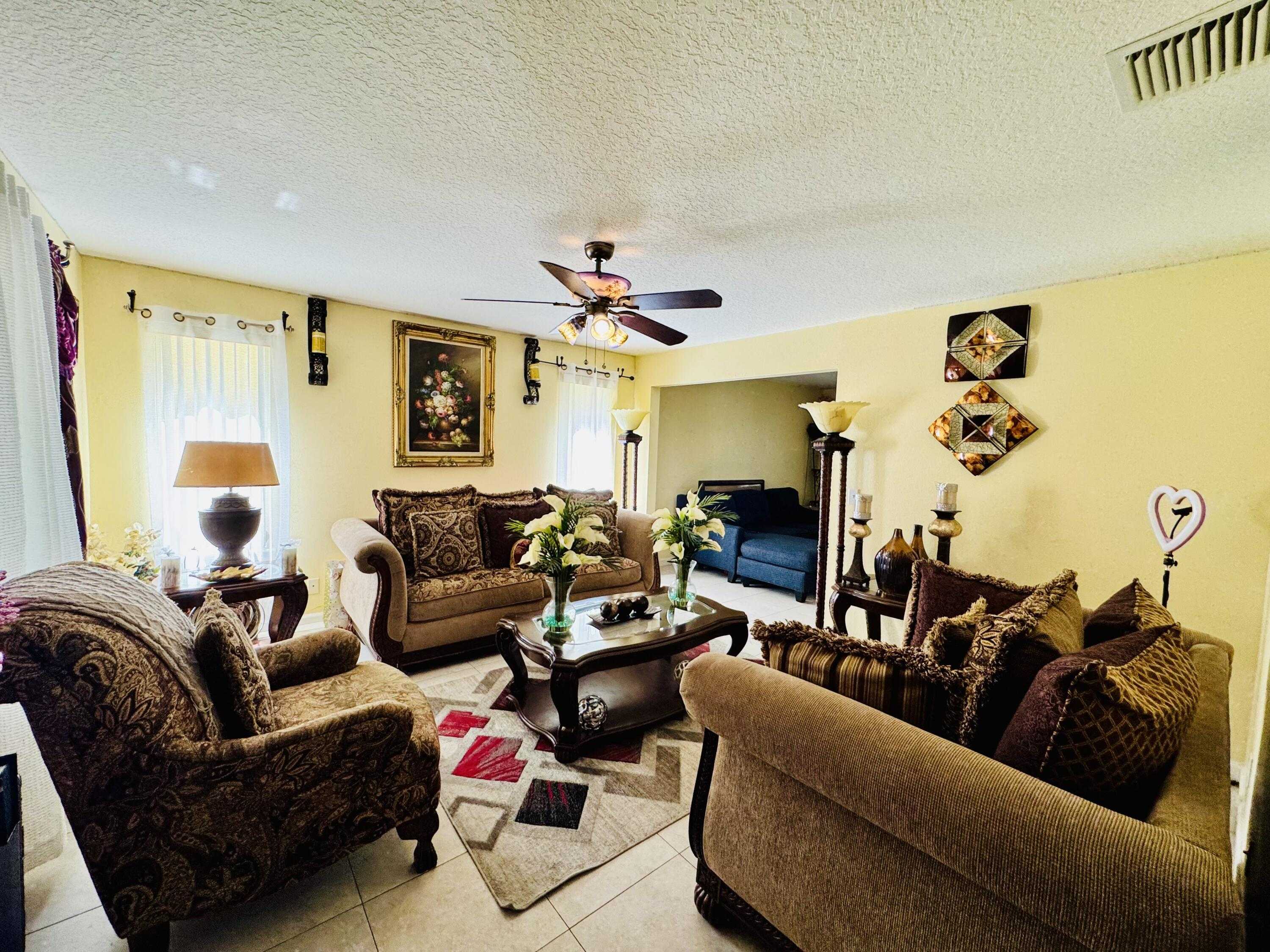 photo 3: 461 Branch Street, Lantana FL 33462