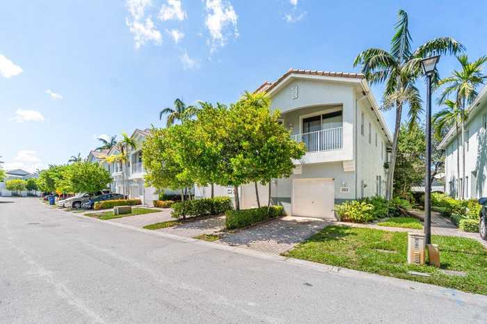 photo 1: 3013 Laurel Ridge Circle, Riviera Beach FL 33404