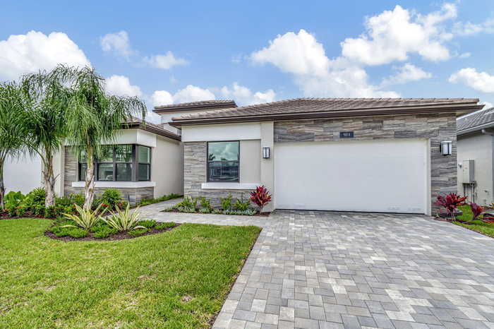 photo 1: 9814 Evergreen Woods Lane, Boynton Beach FL 33473