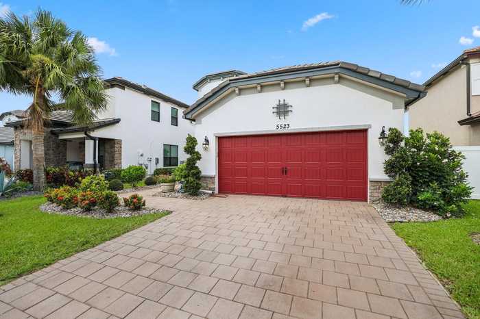 photo 2: 5523 Sandbirch Way, Lake Worth FL 33463