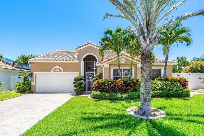 photo 2: 1046 Siena Oaks Circle, Palm Beach Gardens FL 33410