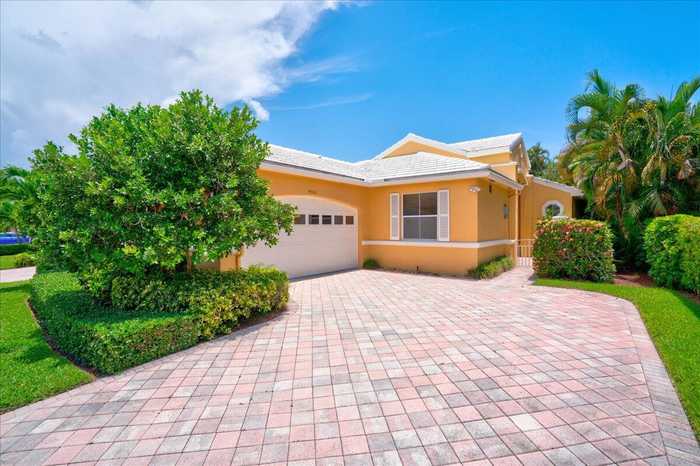 photo 1: 4362 Kensington Park Way, Lake Worth FL 33449