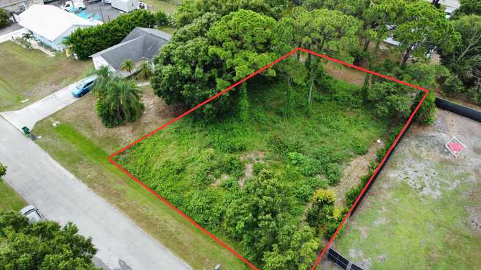 photo 2: 6801 Deland Avenue, Fort Pierce FL 34951