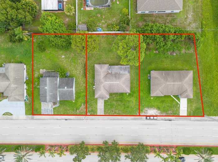 photo 1: 581 Port St Lucie Boulevard, Port Saint Lucie FL 34953