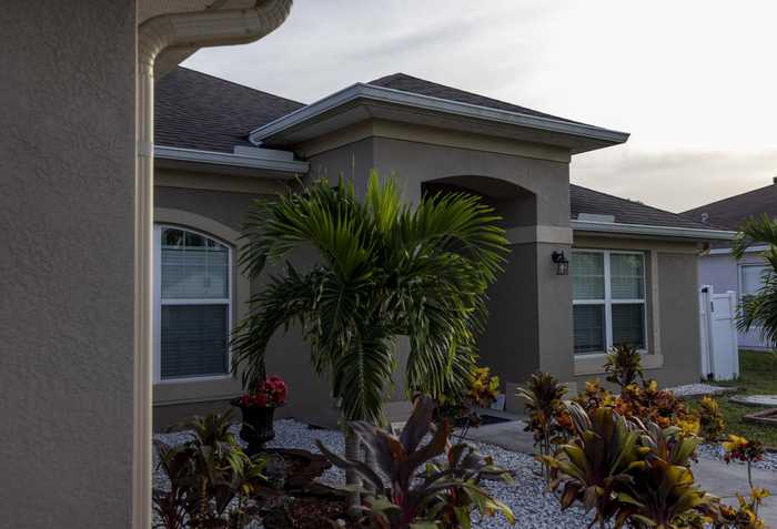 photo 2: 180 Amesbury Avenue, Port Saint Lucie FL 34953