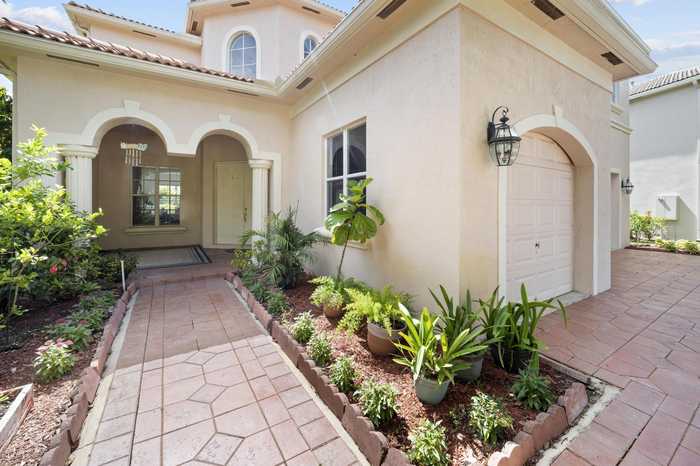 photo 2: 1221 Canyon Way, Wellington FL 33414