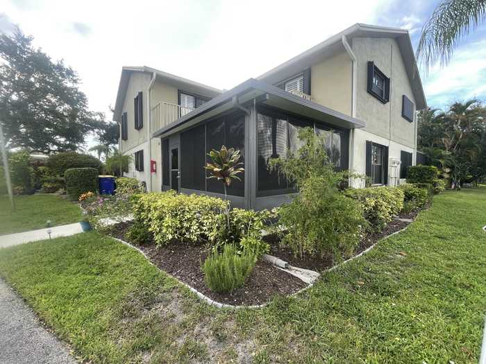 photo 2: 7336 Jamestown Terrace, Hobe Sound FL 33455