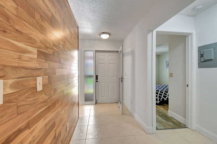 photo 2: 60 Pelican Pointe Drive Unit 2020, Delray Beach FL 33483