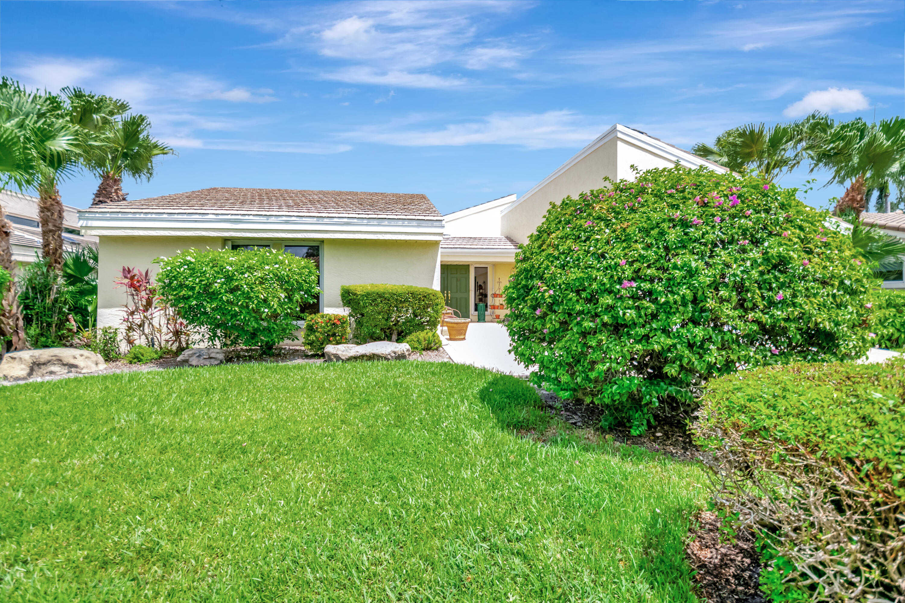 photo 3: 20451 Woodbridge Lane, Boca Raton FL 33434