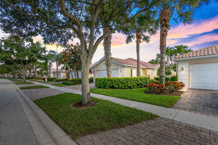 photo 1: 8154 Montserrat Place Unit ., Wellington FL 33414