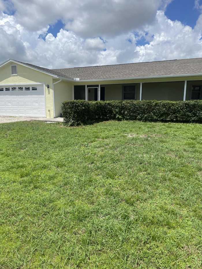 photo 1: 412 Aileen Street, Port Saint Lucie FL 34983