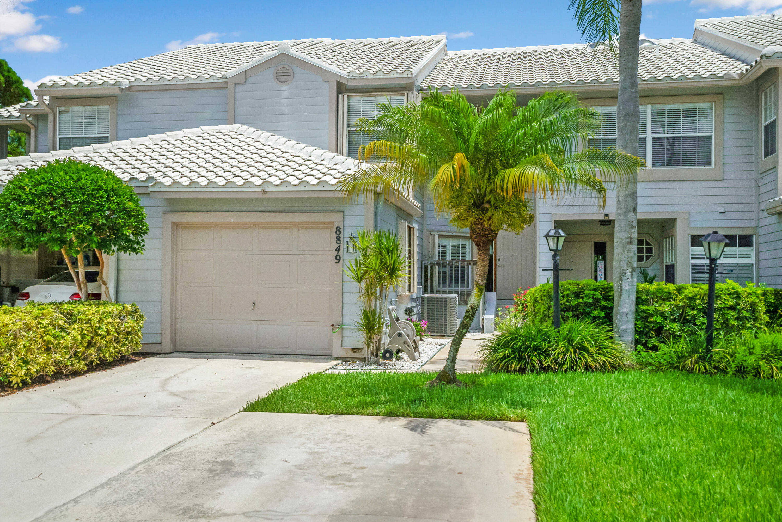 photo 3: 8849 Riverfront Terrace, Jupiter FL 33469