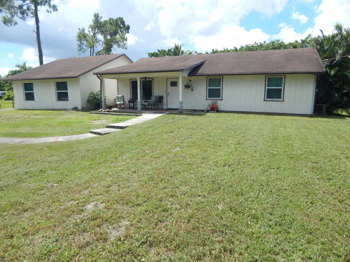 photo 1: 11682 Tangerine Boulevard, The Acreage FL 33412