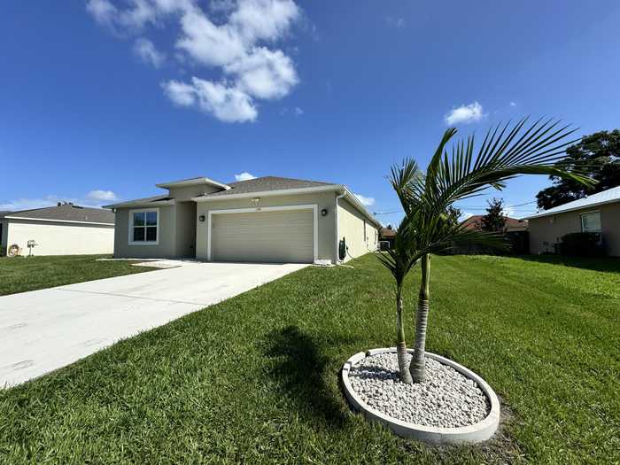 photo 2: 1742 Whipple Avenue, Port Saint Lucie FL 34953