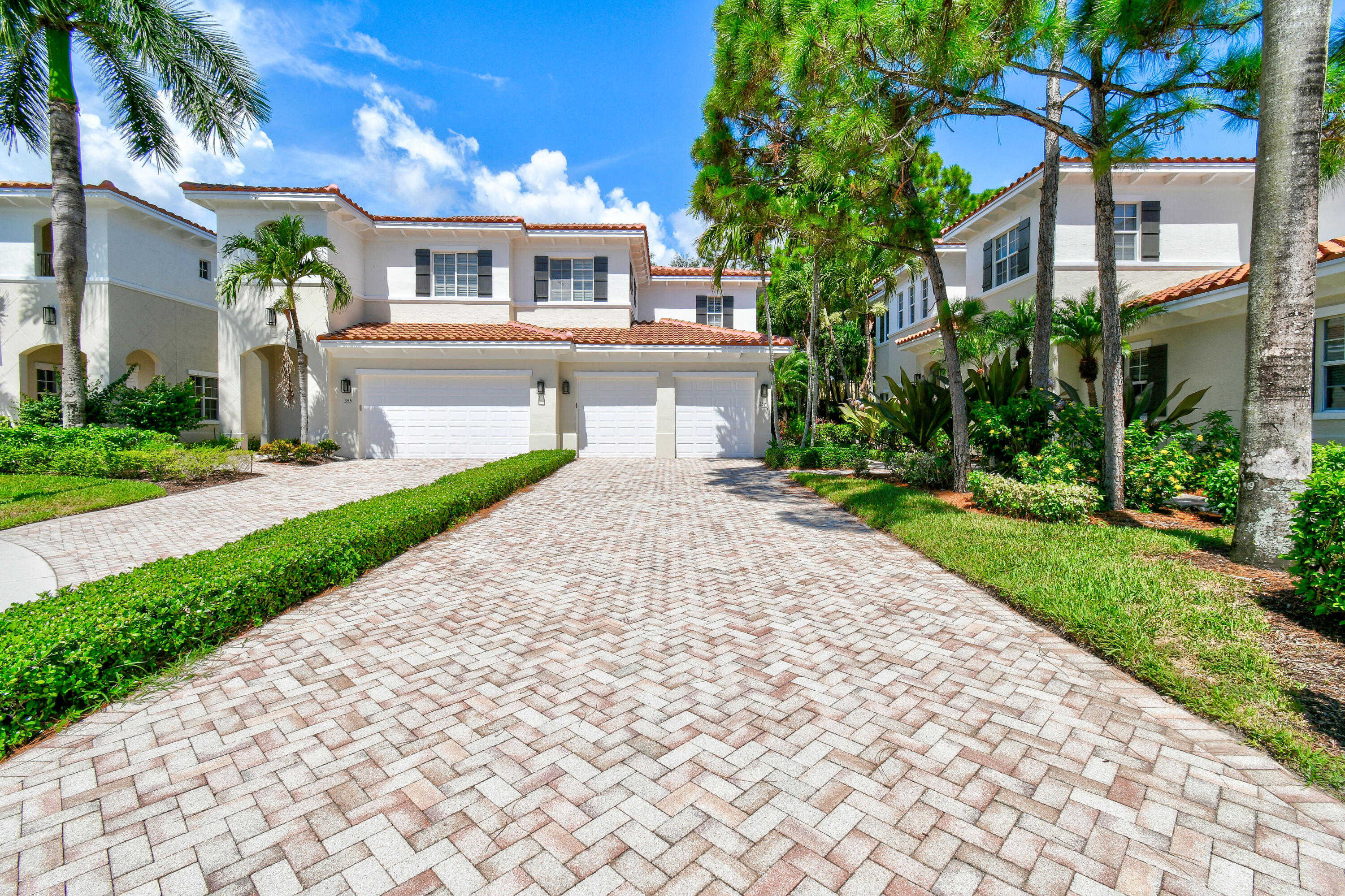 photo 2: 357 Chambord Terrace, Palm Beach Gardens FL 33410