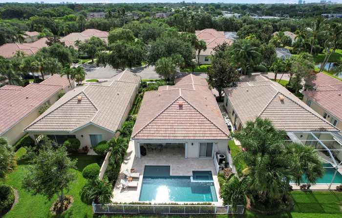 photo 1: 1413 James Bay Road, Palm Beach Gardens FL 33410