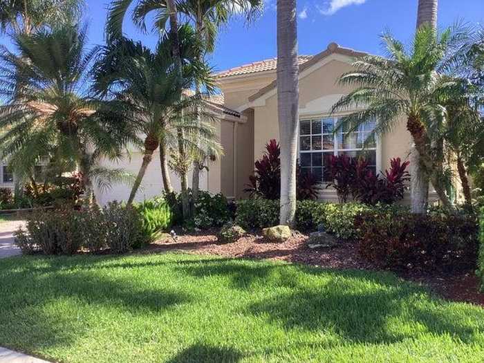 photo 1: 7811 Lando Avenue, Boynton Beach FL 33437