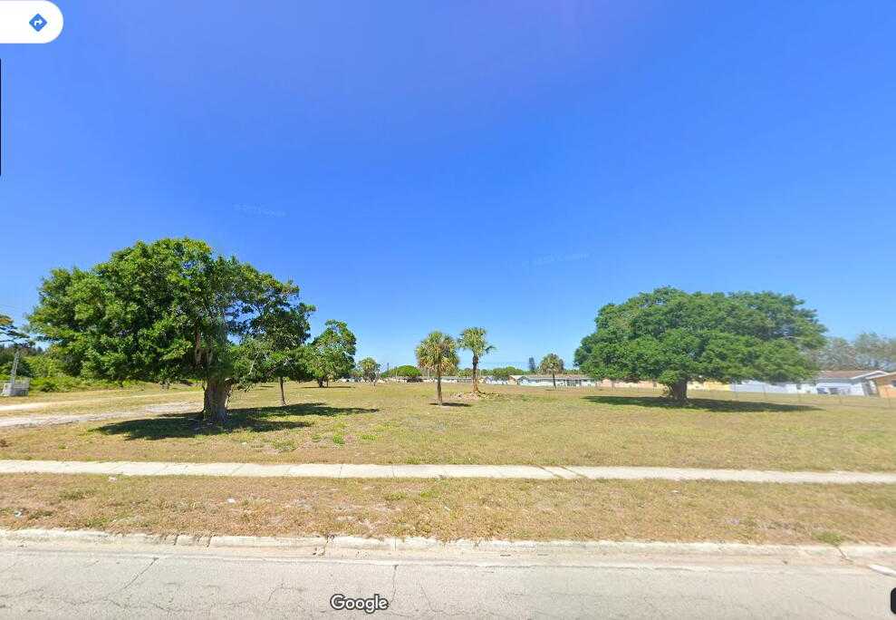 photo 3: 3.92 Acres D Avenue, Fort Pierce FL 34950