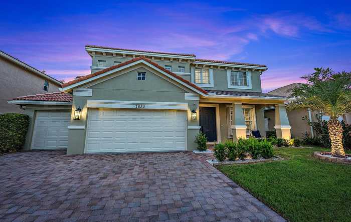 photo 1: 7630 Heritage Boulevard, Hobe Sound FL 33455