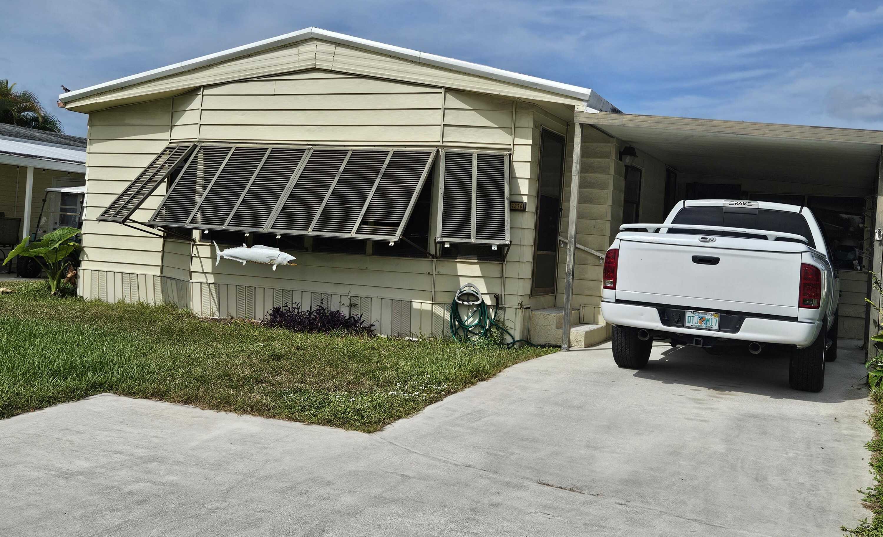 photo 1: 7870 Shenandoah Drive, Hobe Sound FL 33455