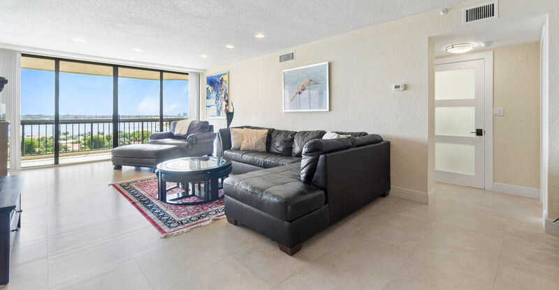 photo 1: 1900 Consulate Place Unit 1002, West Palm Beach FL 33401