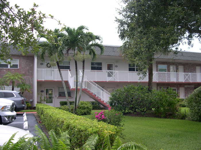 photo 2: 1133 Bayshore Drive Unit 202, Fort Pierce FL 34949